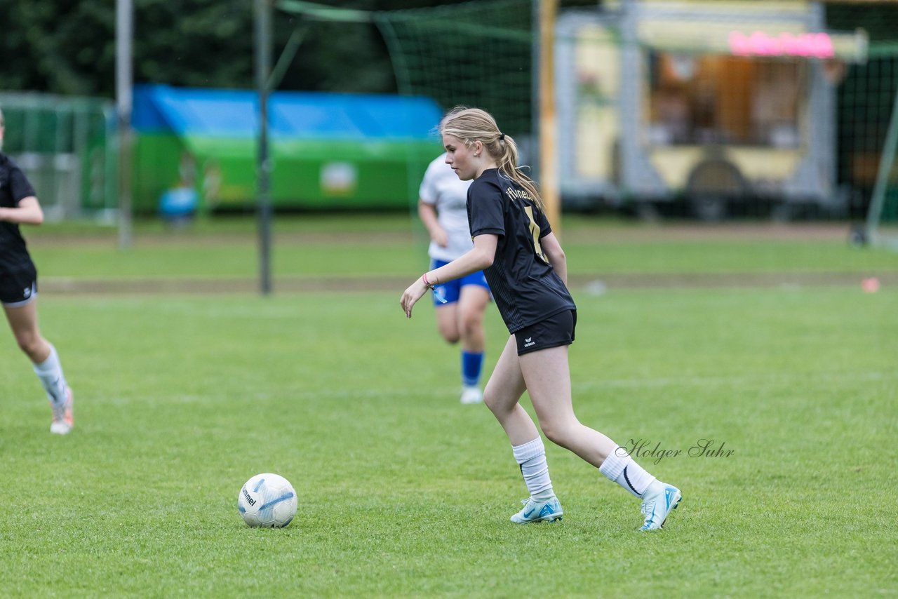 Bild 404 - Loewinnen Cup